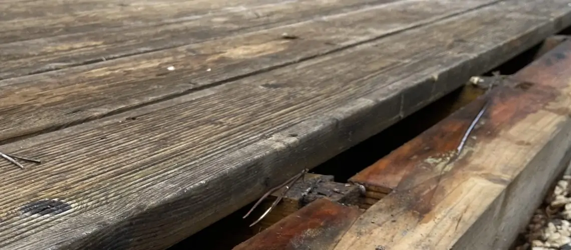 Un problème avec votre terrasse bois? Vérifiez sa structure.