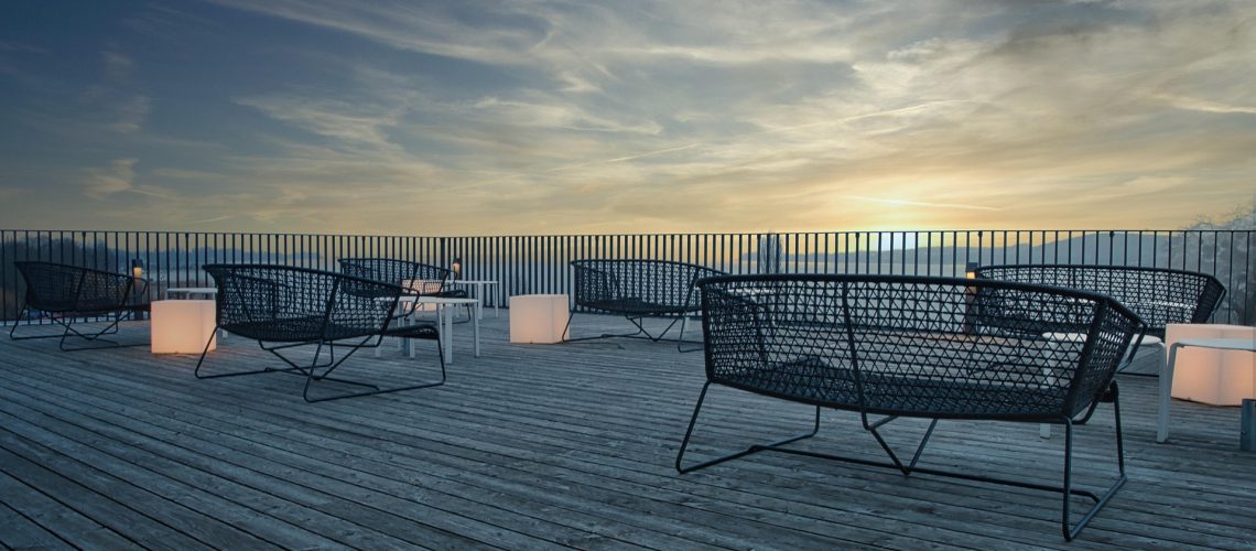Terrasse : essence de bois ou type de pose, il faut choisir